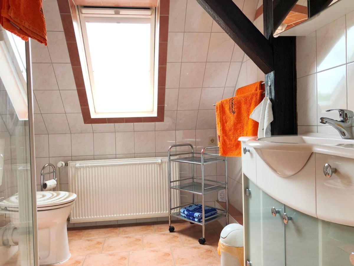 Fewo Gaesteunterkunft Drathschmidt Senftenberg Buitenkant foto